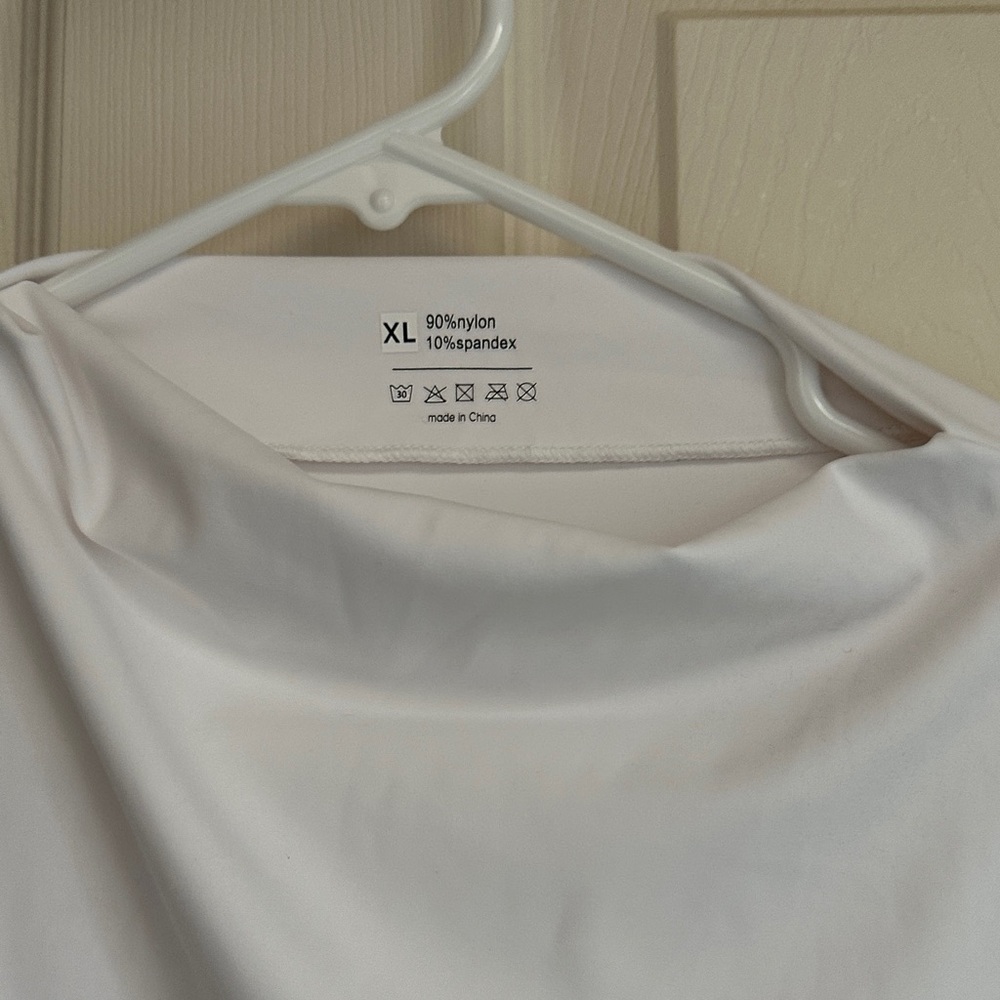 Chic White Long Sleeve Mini Dress - Picture 3 of 4